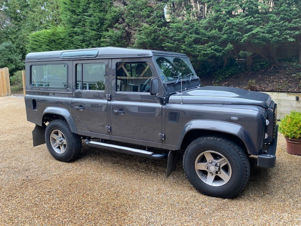  Defender 110 2.2d XS Station Wagon 7 Seater